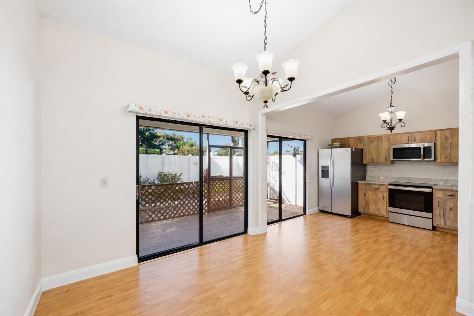 406 Lakewood #4a Jupiter, FL 33458