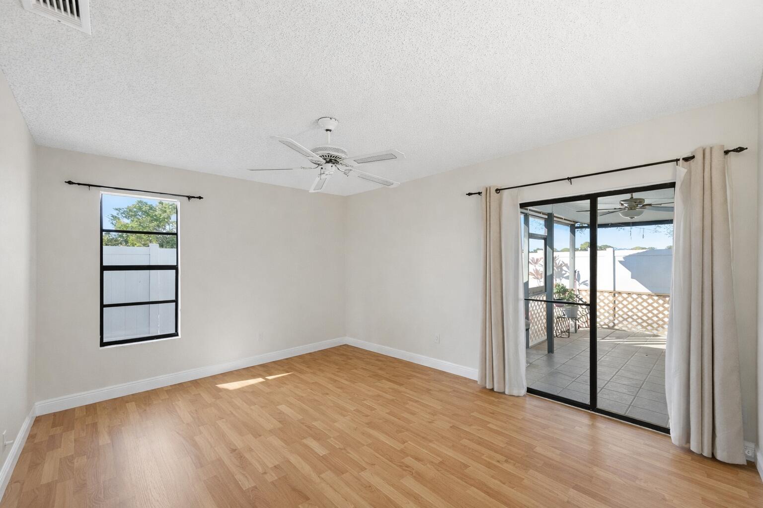 406 Lakewood #4a Jupiter, FL 33458