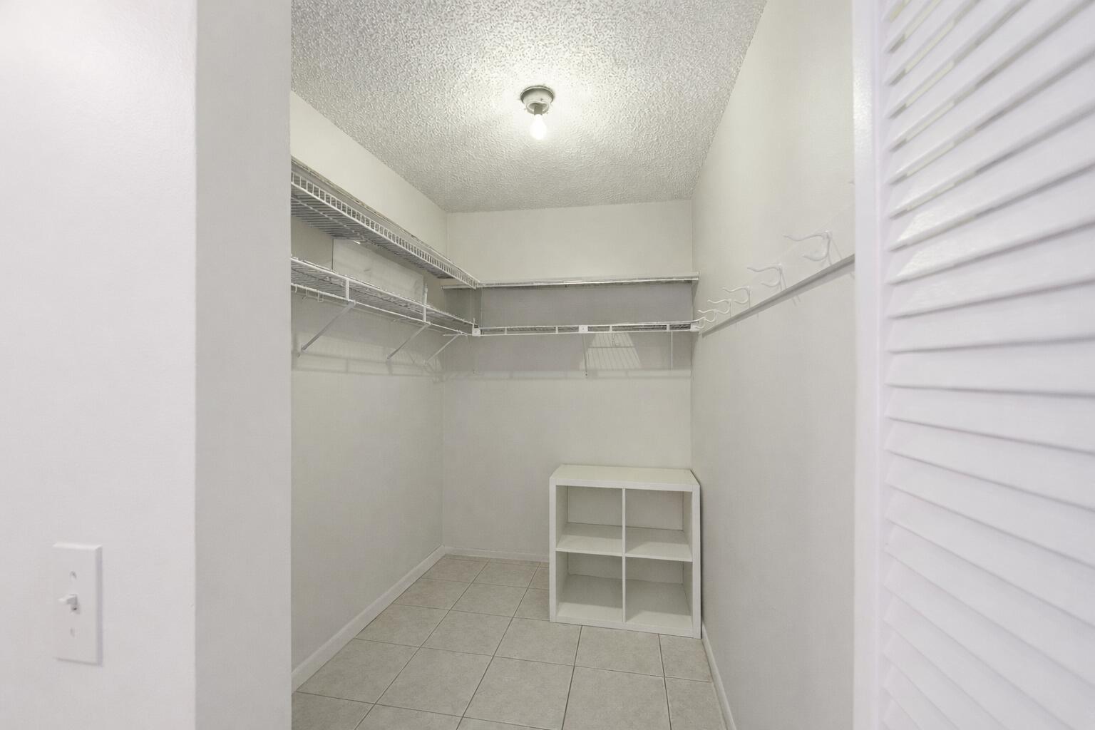 406 Lakewood #4a Jupiter, FL 33458