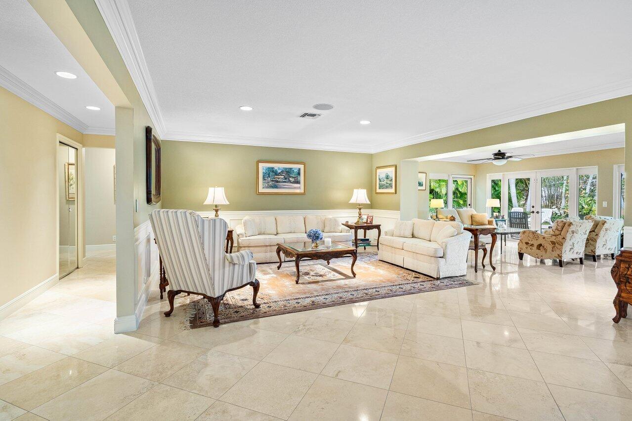 11943 Date Palm Boynton Beach, FL 33436