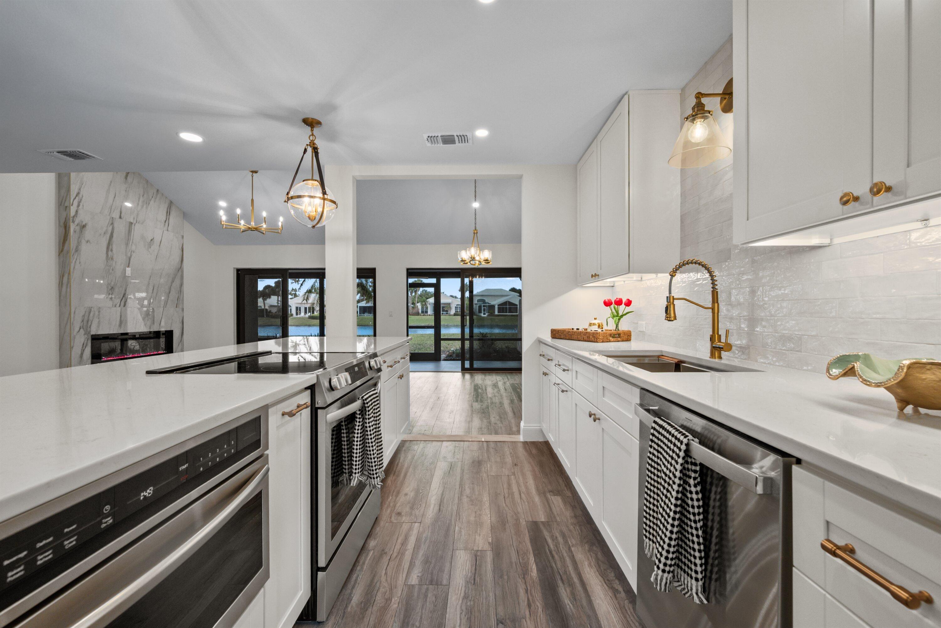 3733 Cape Pointe Jupiter, FL 33477