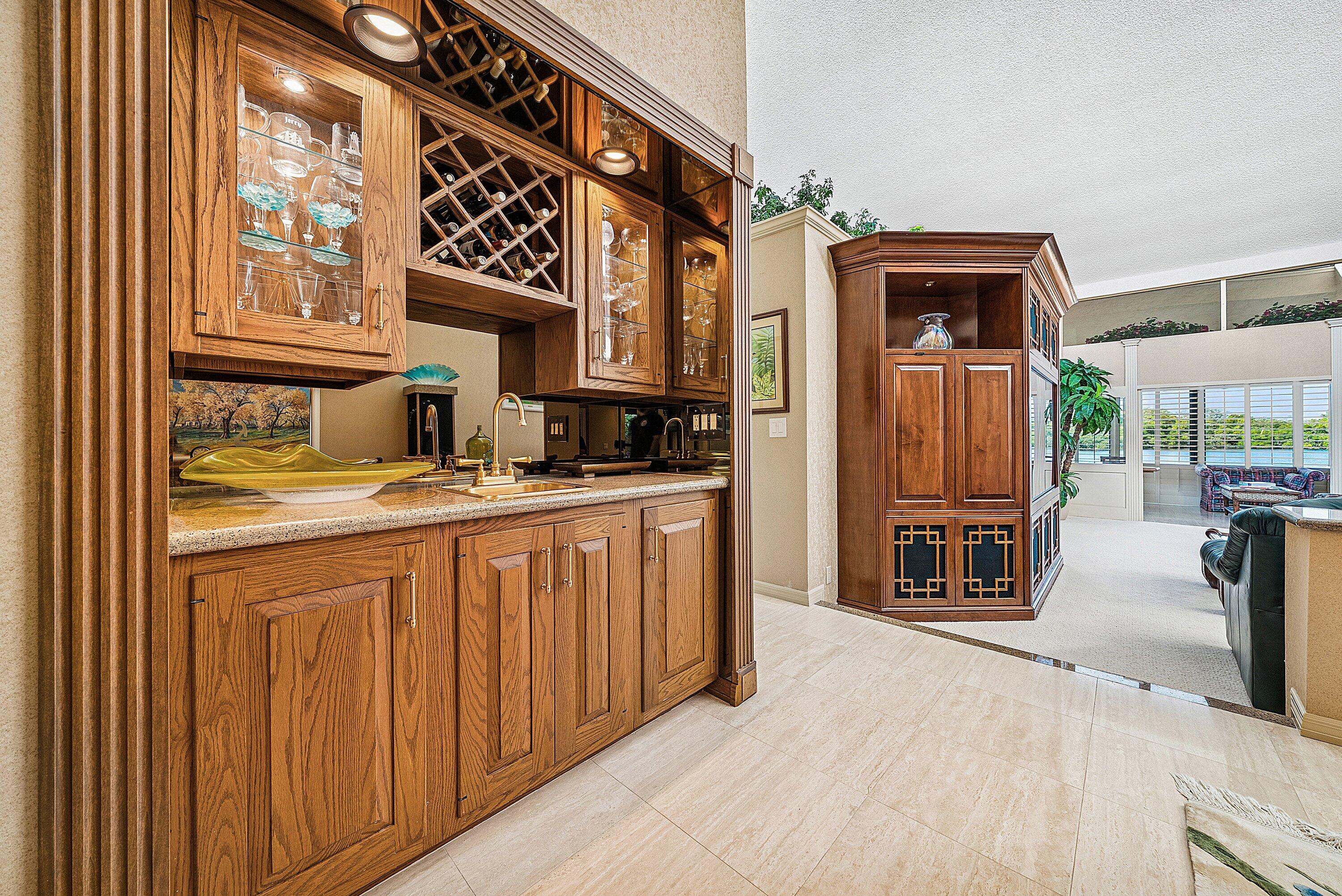 6110 N Ocean #40 Ocean Ridge, FL 33435