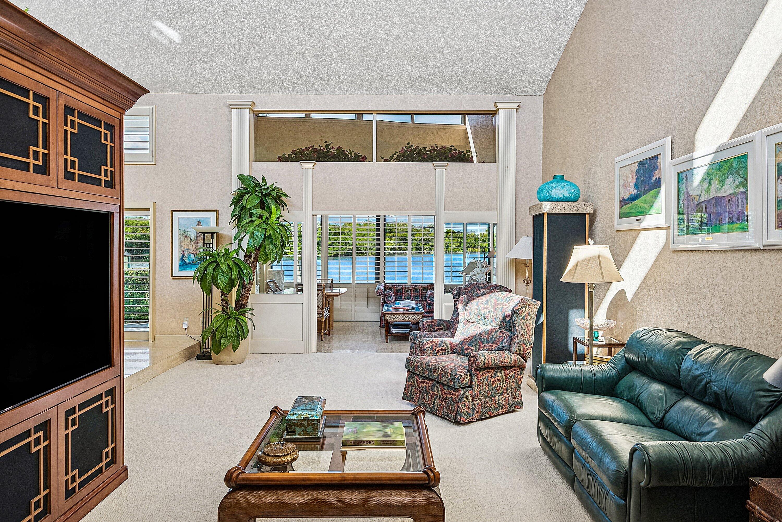 6110 N Ocean #40 Ocean Ridge, FL 33435