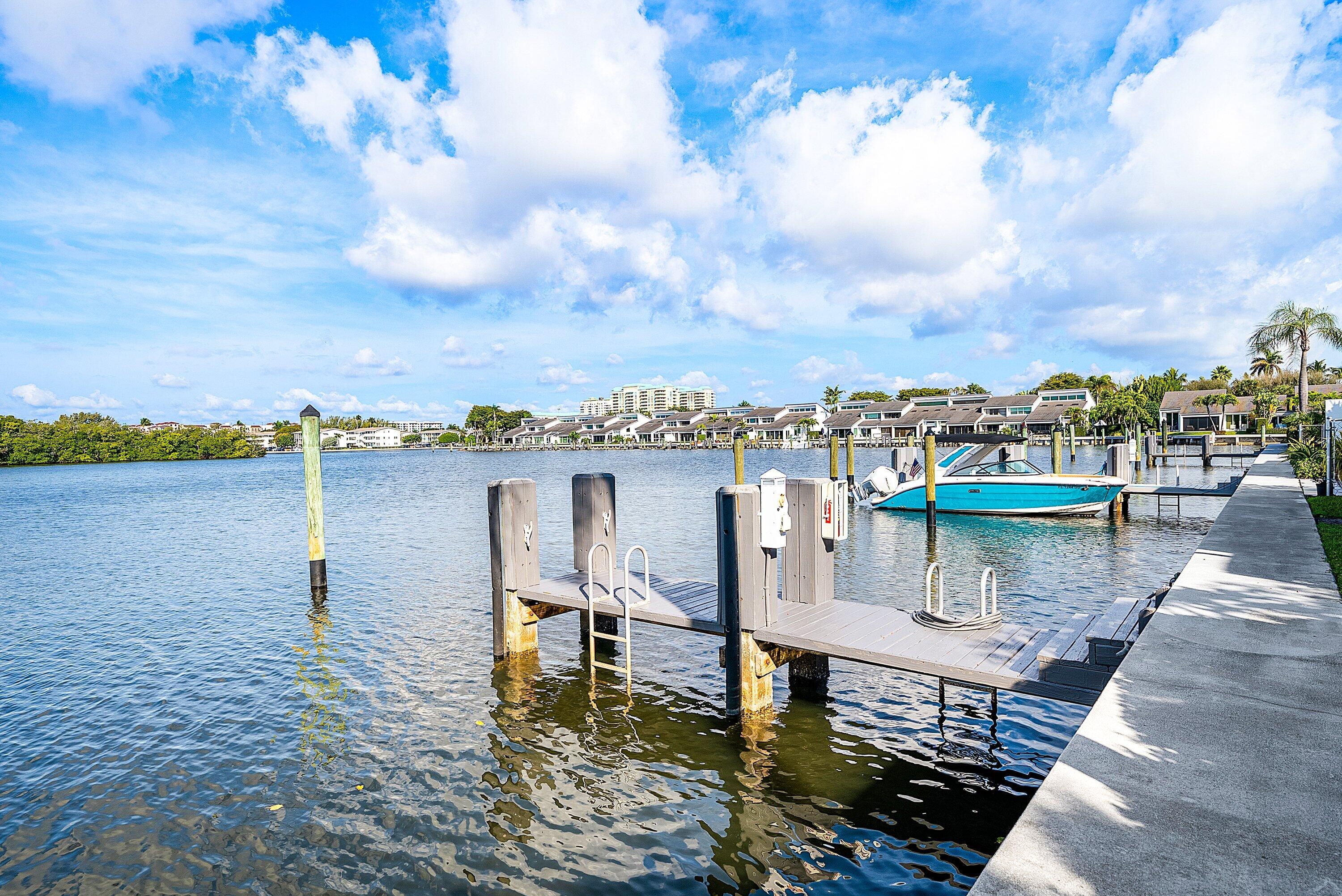 6110 N Ocean #40 Ocean Ridge, FL 33435