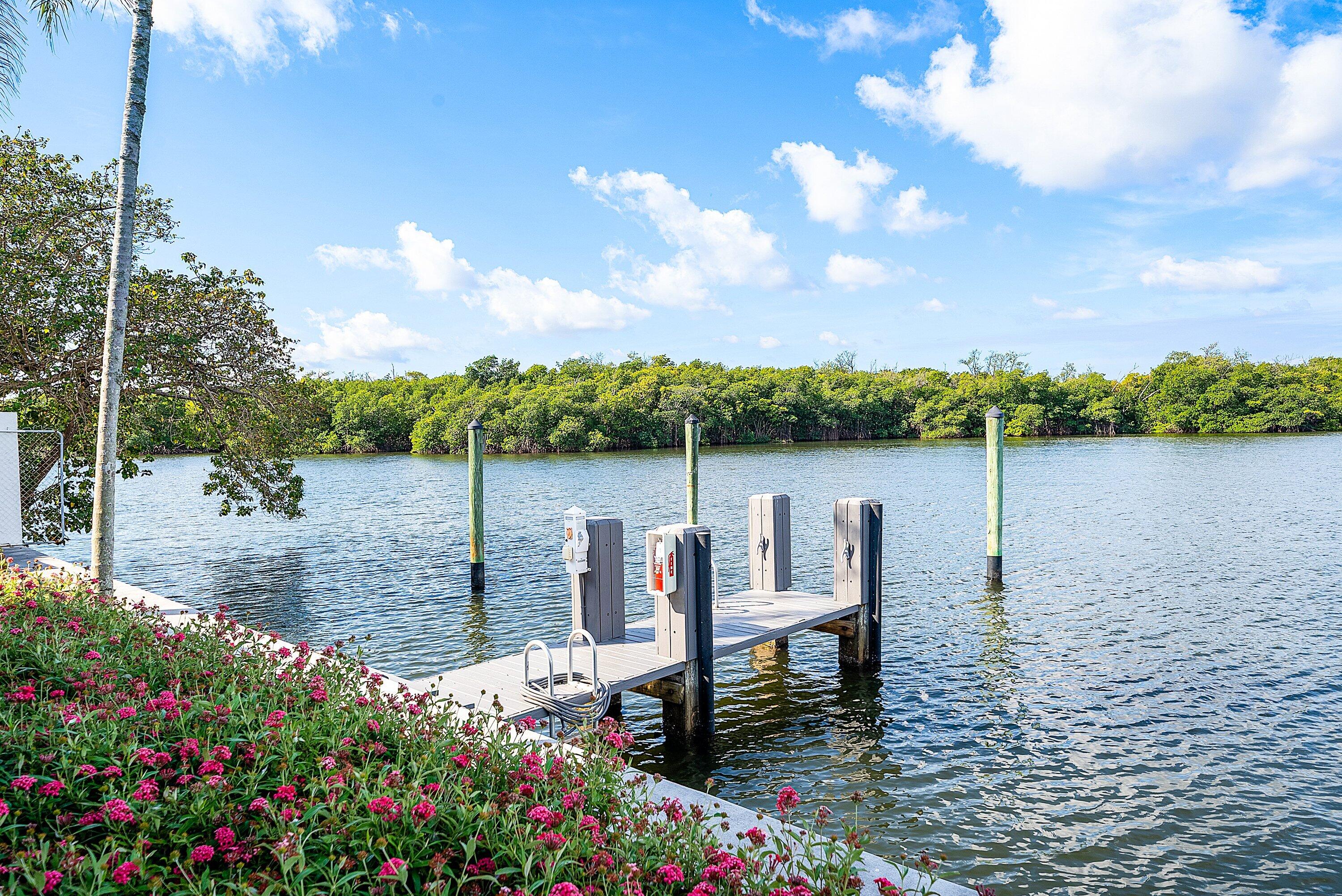 6110 N Ocean #40 Ocean Ridge, FL 33435