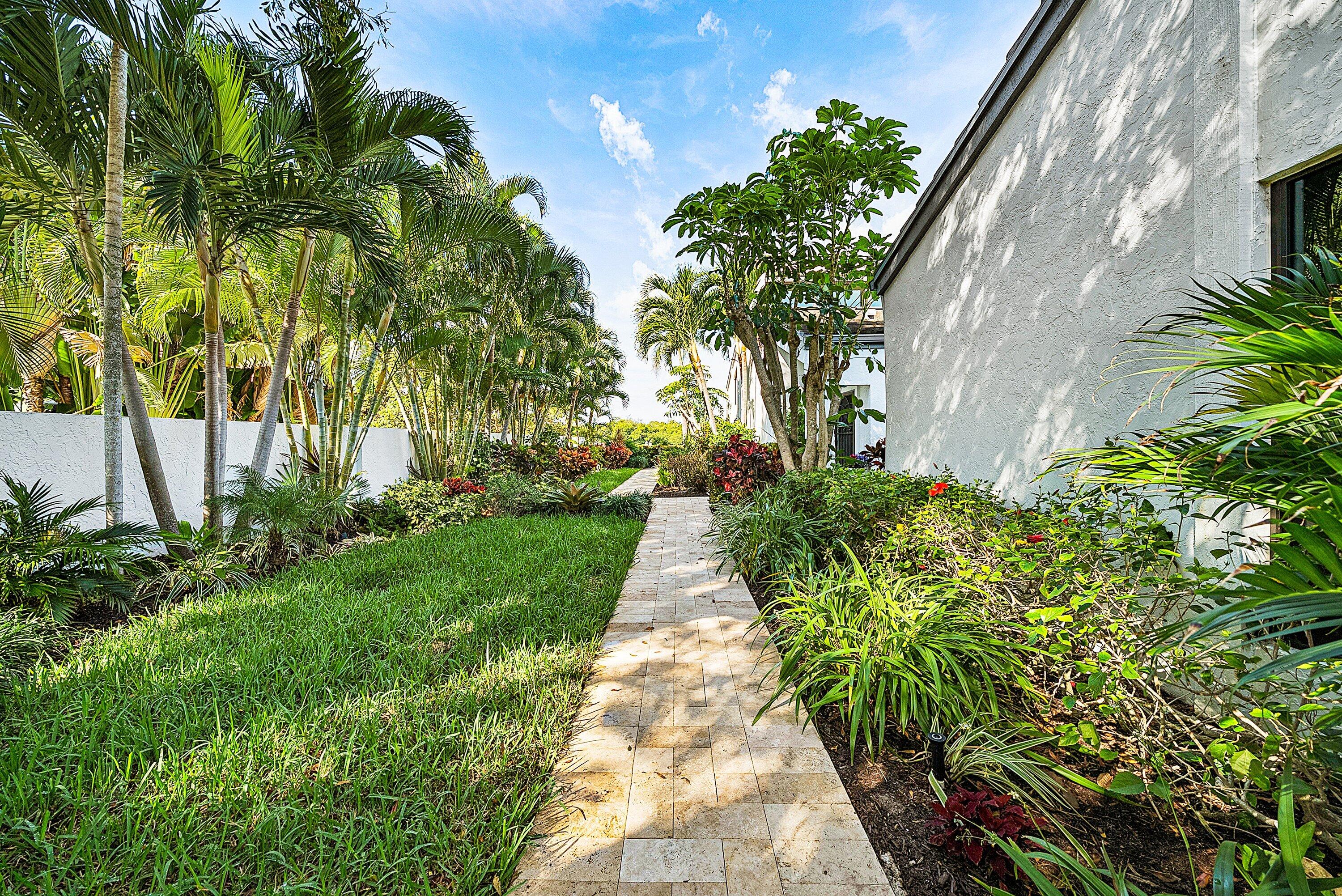 6110 N Ocean #40 Ocean Ridge, FL 33435