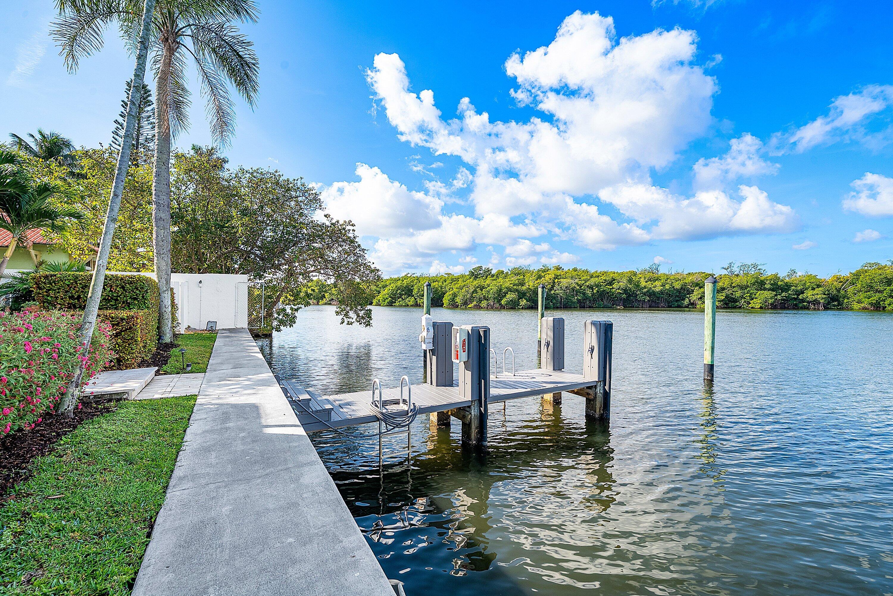 6110 N Ocean #40 Ocean Ridge, FL 33435