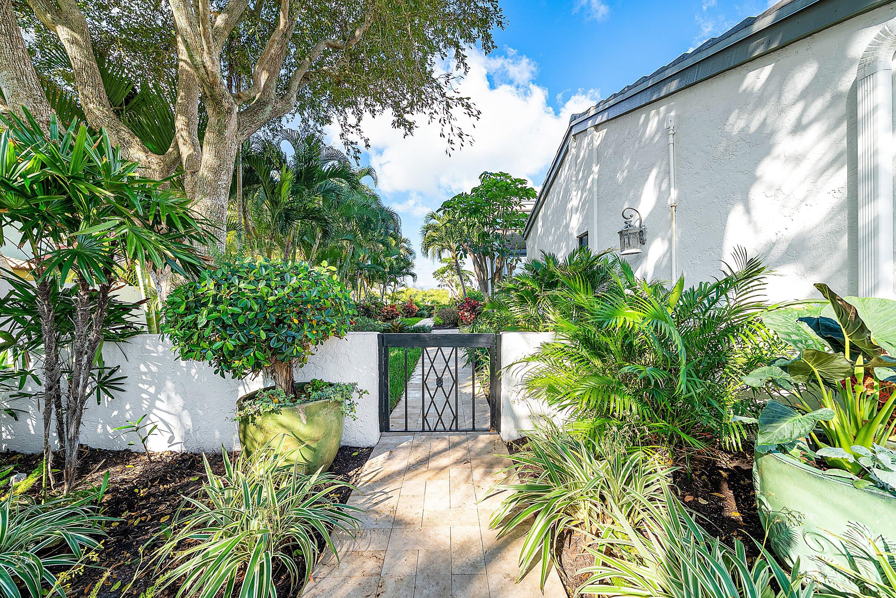 6110 N Ocean #40 Ocean Ridge, FL 33435