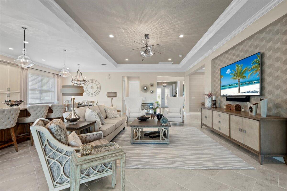 208 Lucia Jupiter, FL 33478