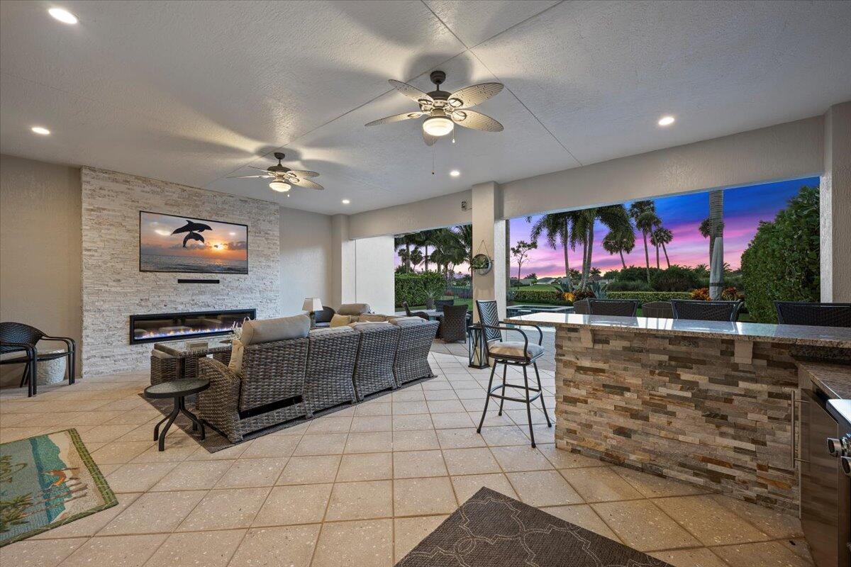 208 Lucia Jupiter, FL 33478