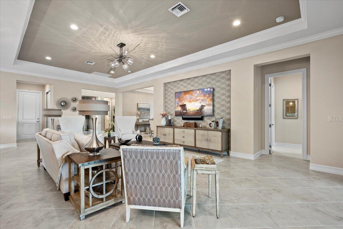 208 Lucia Jupiter, FL 33478