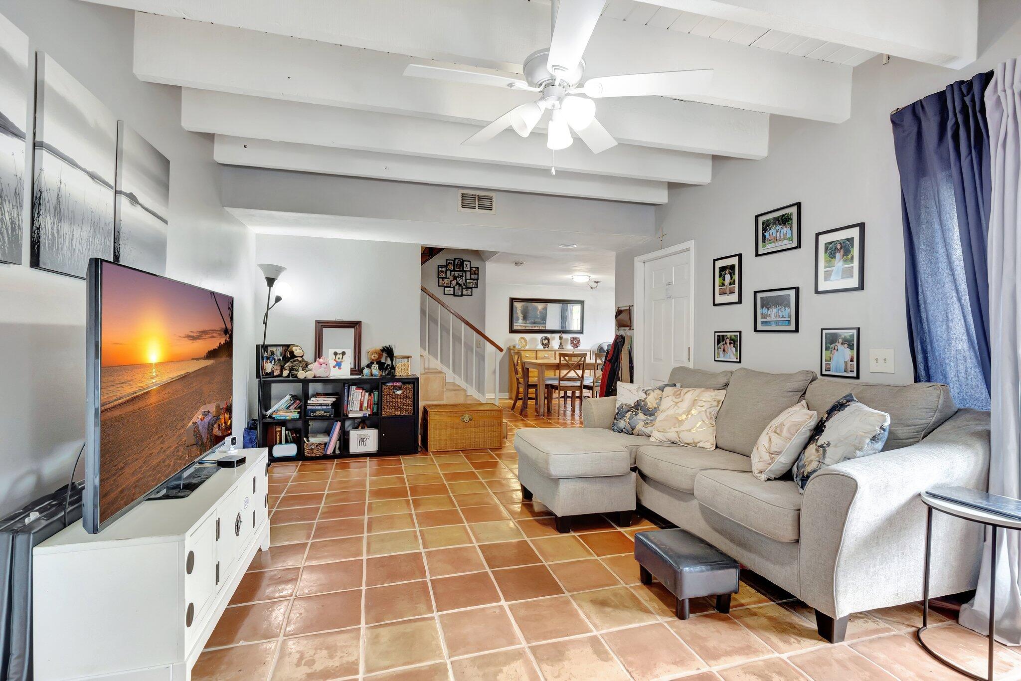 1586 Shaker Wellington, FL 33414