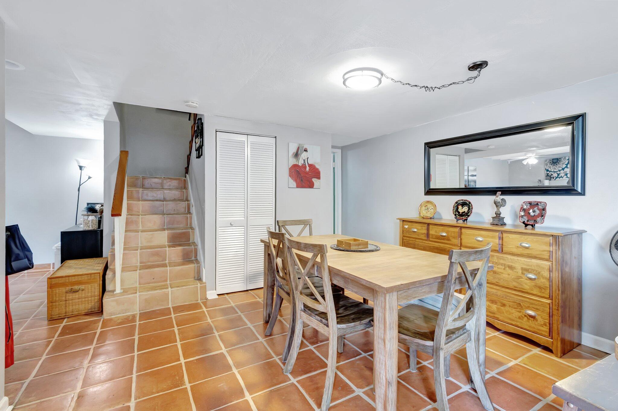 1586 Shaker Wellington, FL 33414