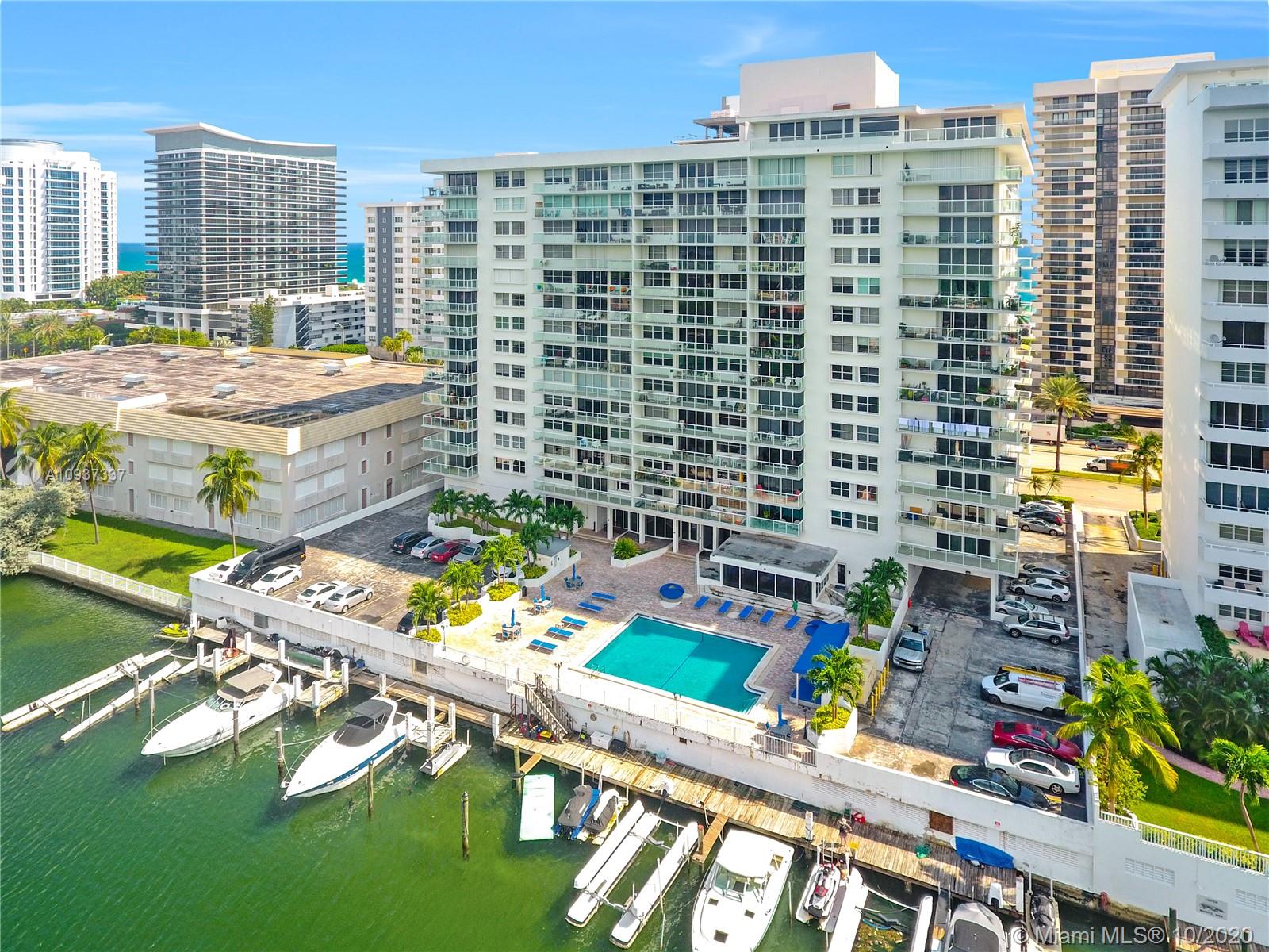 5750 Collins Ave #14A