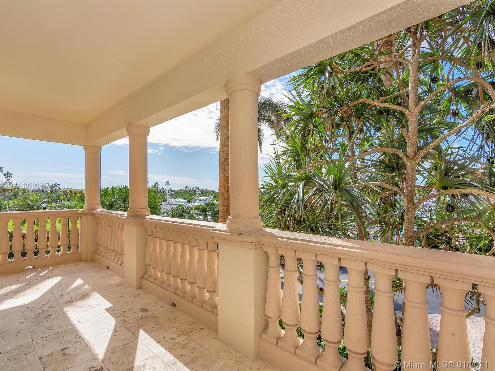 13647 Deering Bay Dr #111 Coral Gables, FL 33158