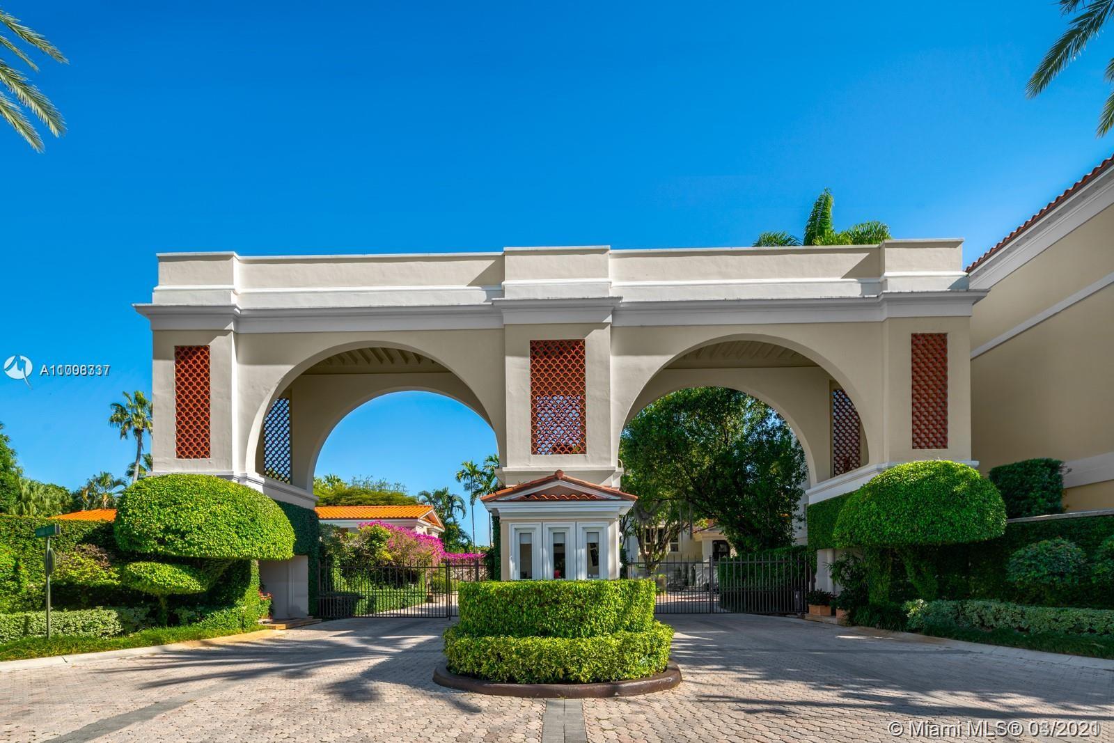 3520 Bayshore Villas Dr Miami, FL 33133