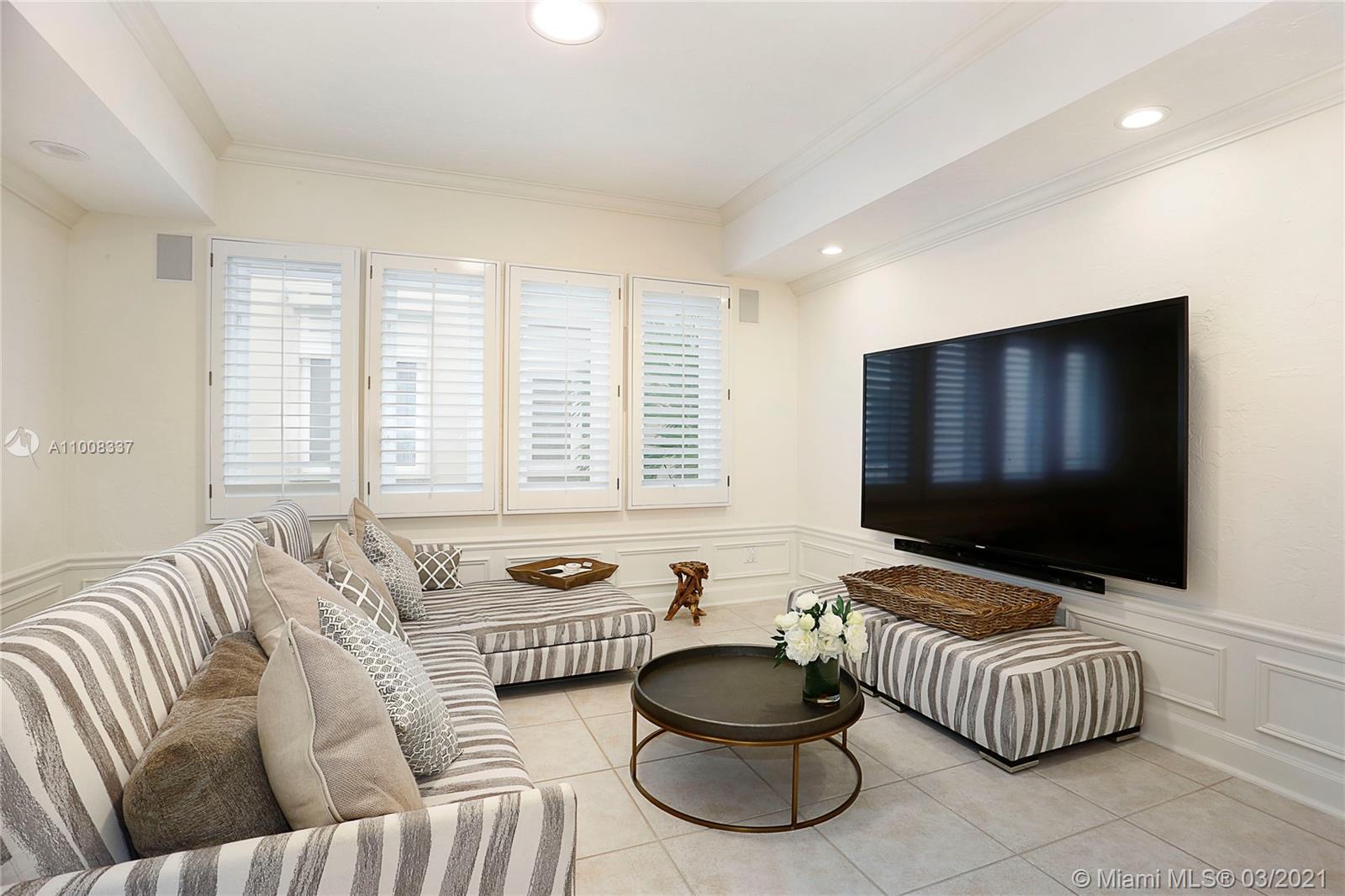 3520 Bayshore Villas Dr Miami, FL 33133