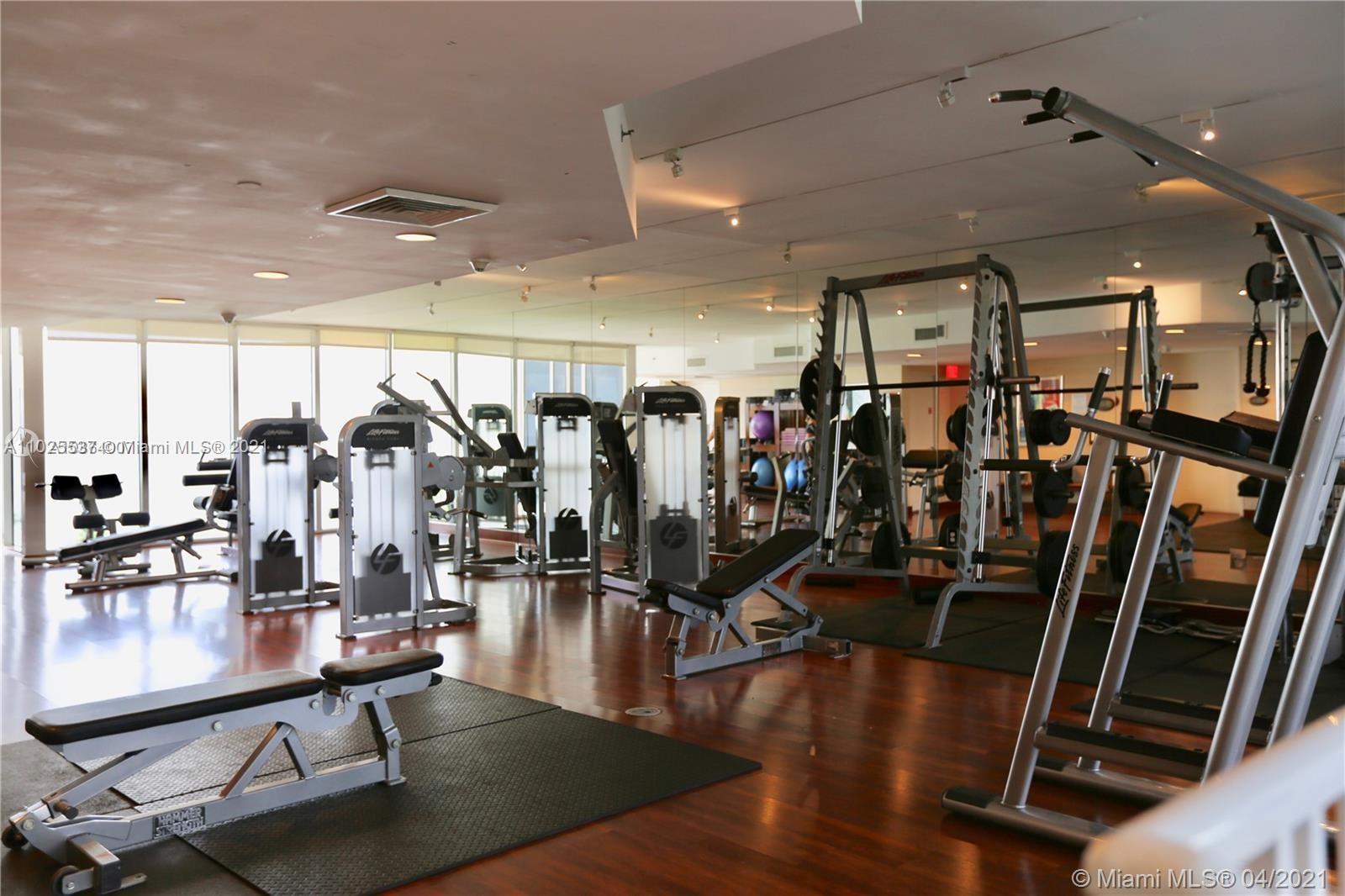 19111 Collins Ave #201 Sunny Isles Beach, FL 33160