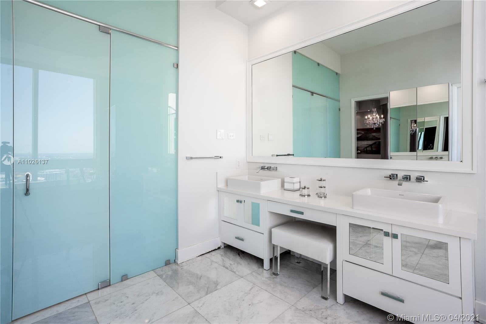 15901 Collins Ave #4204 Sunny Isles Beach, FL 33160