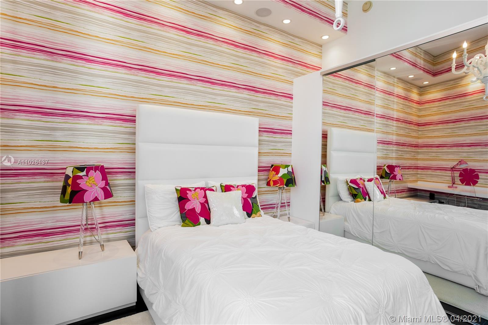 15901 Collins Ave #4204 Sunny Isles Beach, FL 33160