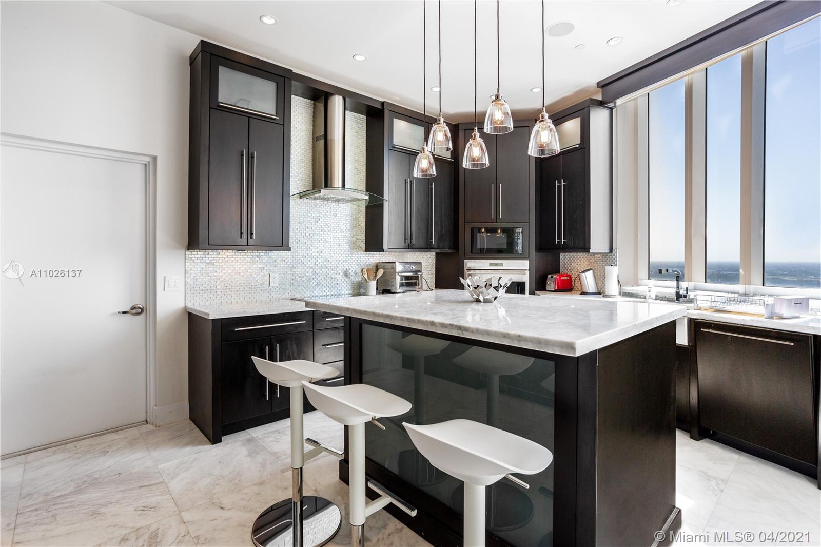 15901 Collins Ave #4204 Sunny Isles Beach, FL 33160