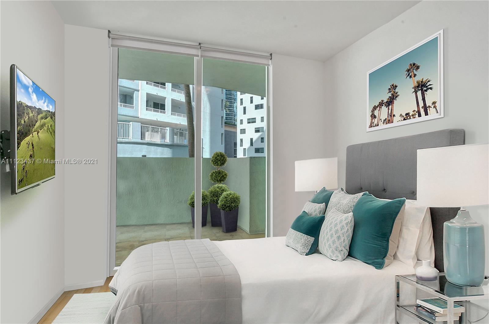 218 SE 14th St #804 Miami, FL 33131