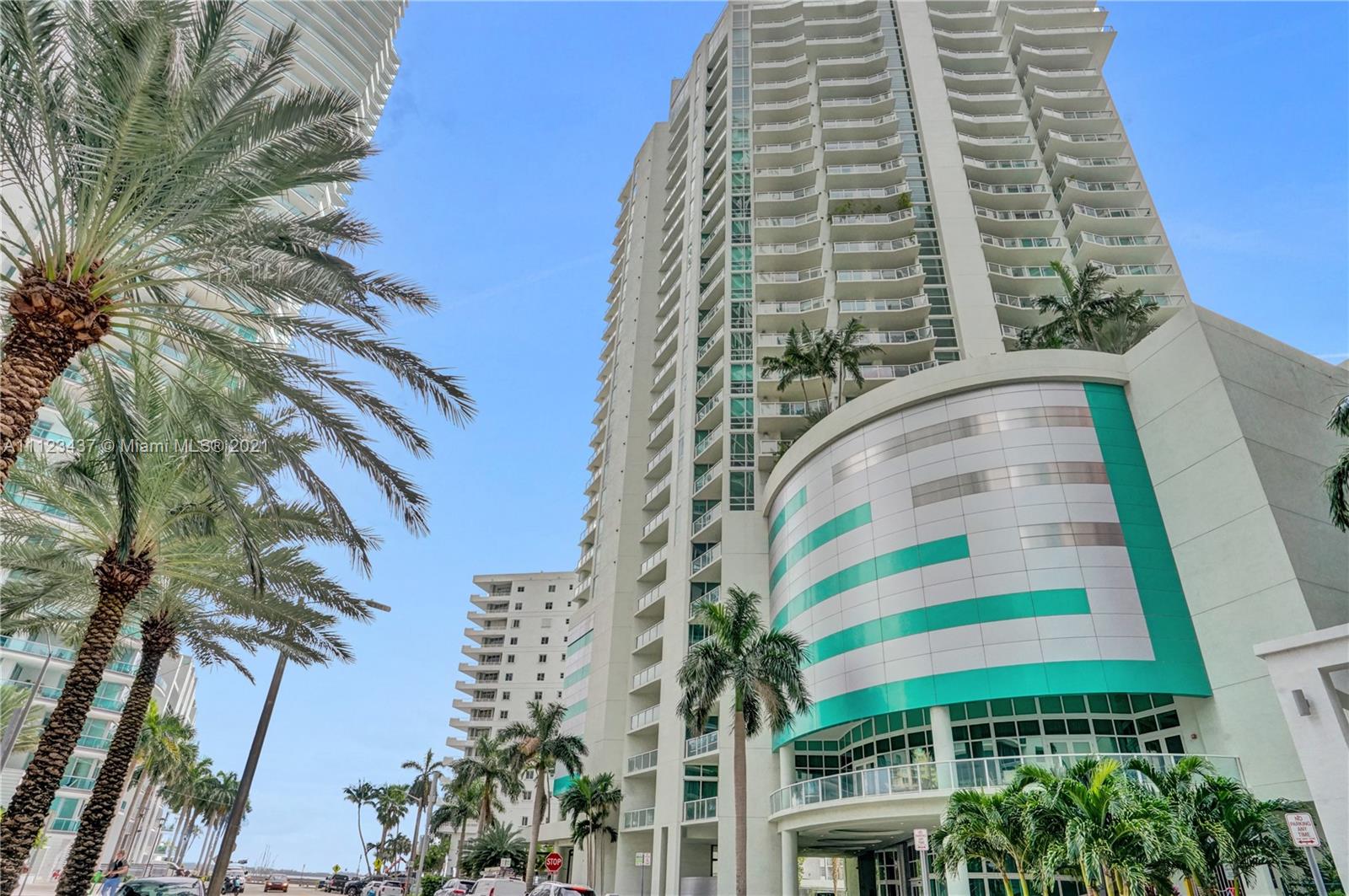 218 SE 14th St #804 Miami, FL 33131