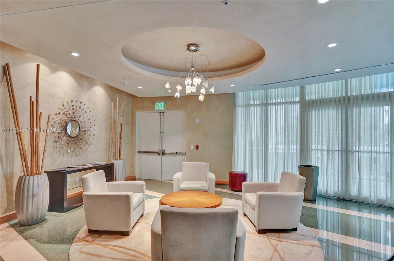 218 SE 14th St #804 Miami, FL 33131