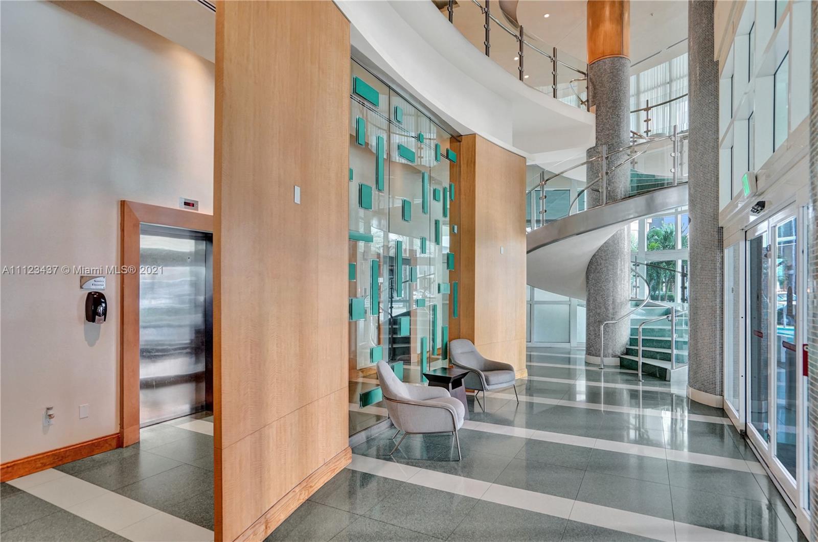 218 SE 14th St #804 Miami, FL 33131