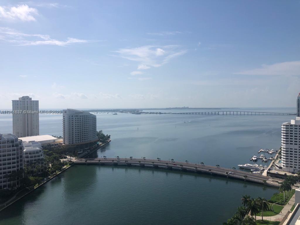 495 Brickell Ave #2401