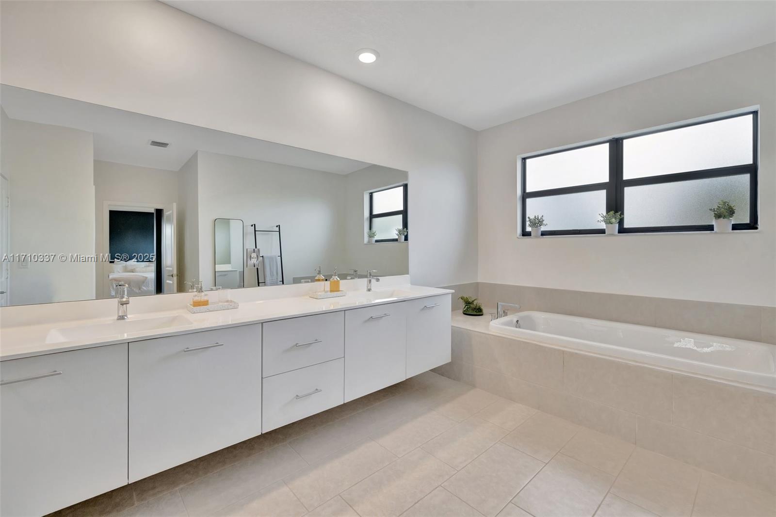 17473 SW 41st St Miramar, FL 33029 17473 SW 41st St Miramar, FL 33029
