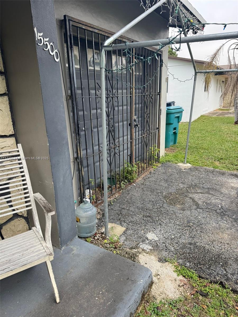 15500 SW 109th Ave