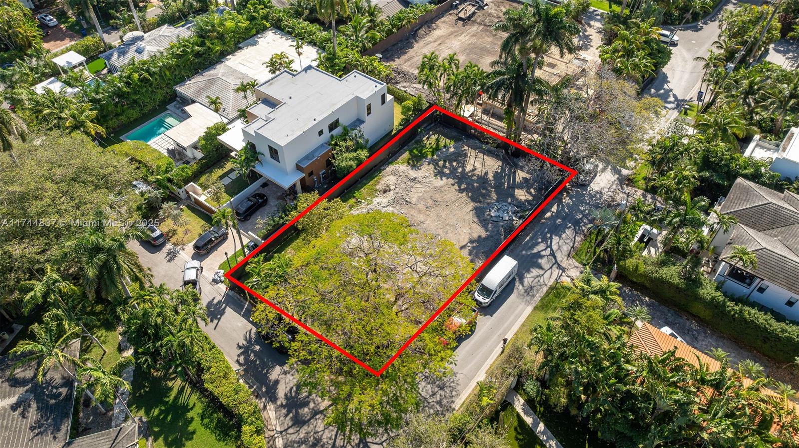 315 W San Marino Dr Miami Beach, FL 33139