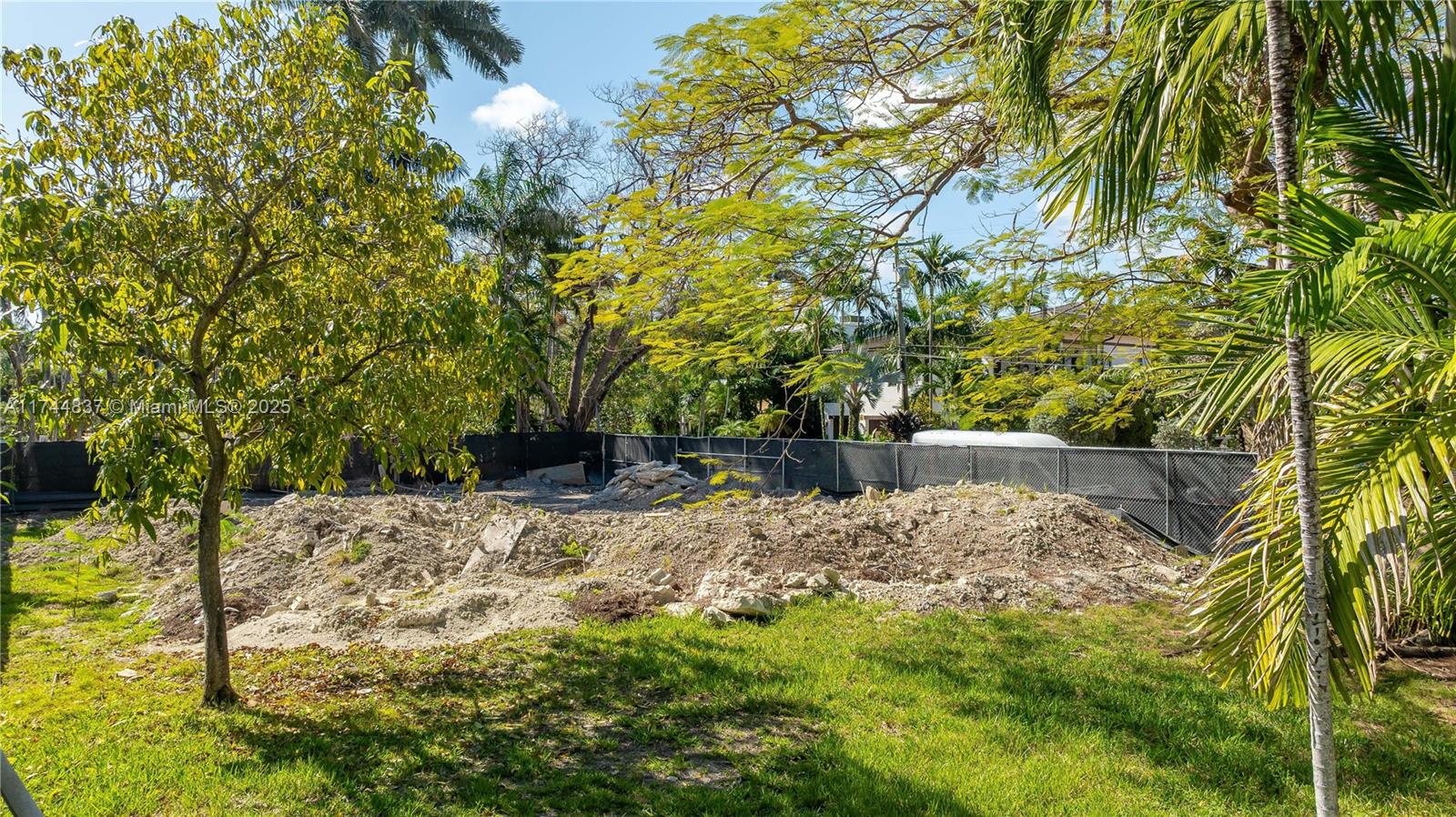 315 W San Marino Dr Miami Beach, FL 33139