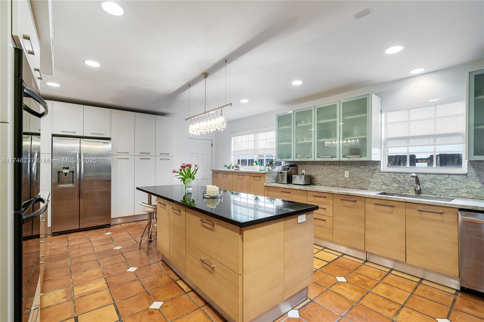 4421 Post Ave Miami Beach, FL 33140