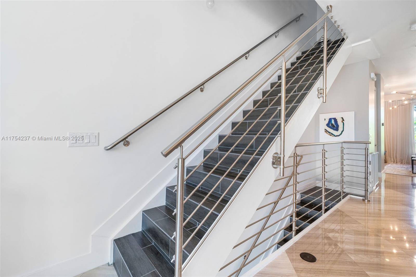 10563 NW 66th St #. Doral, FL 33178