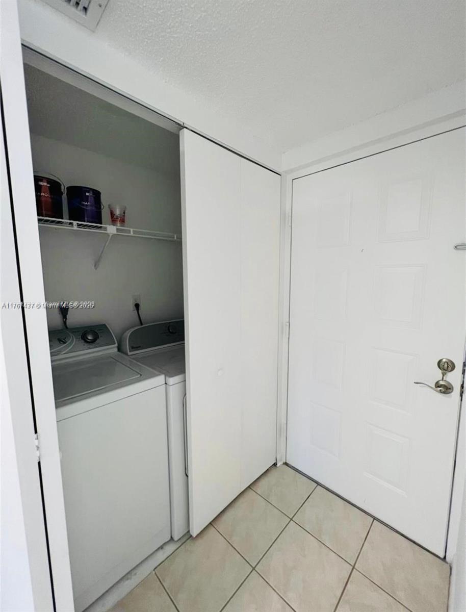 image Las Vistas At Doral Condo2