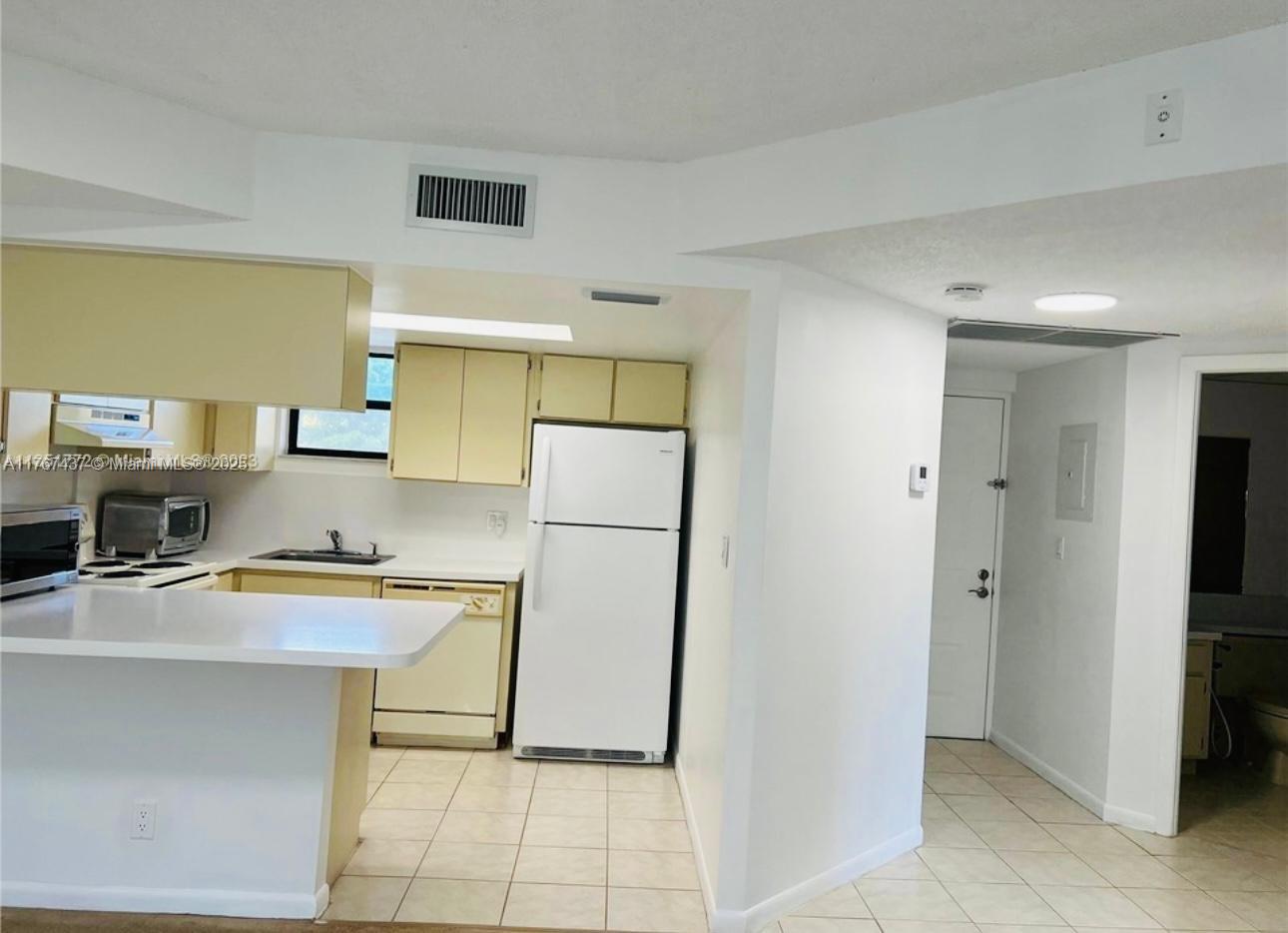 image Las Vistas At Doral Condo4