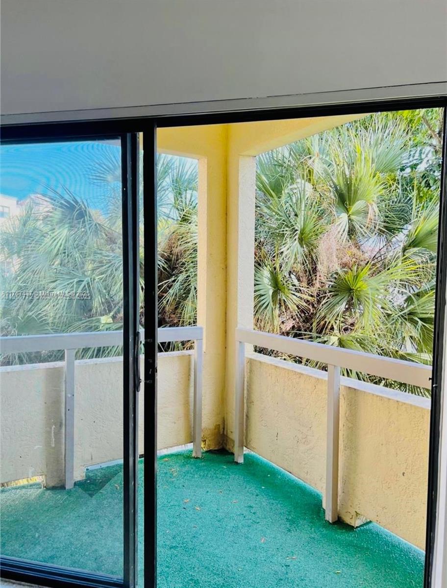 image Las Vistas At Doral Condo6