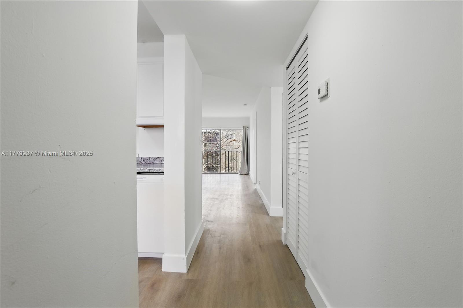 image Lakeshore At University4