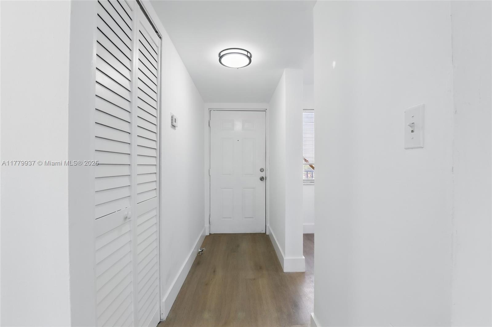 image Lakeshore At University5