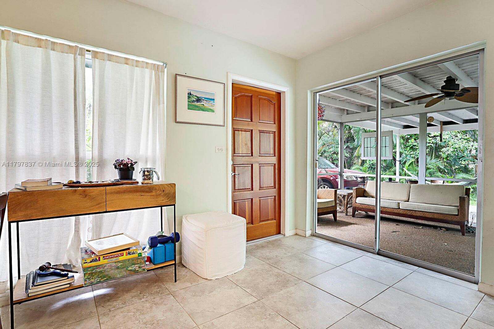 602 S Caloosahatchee Ave Jupiter, FL 33458