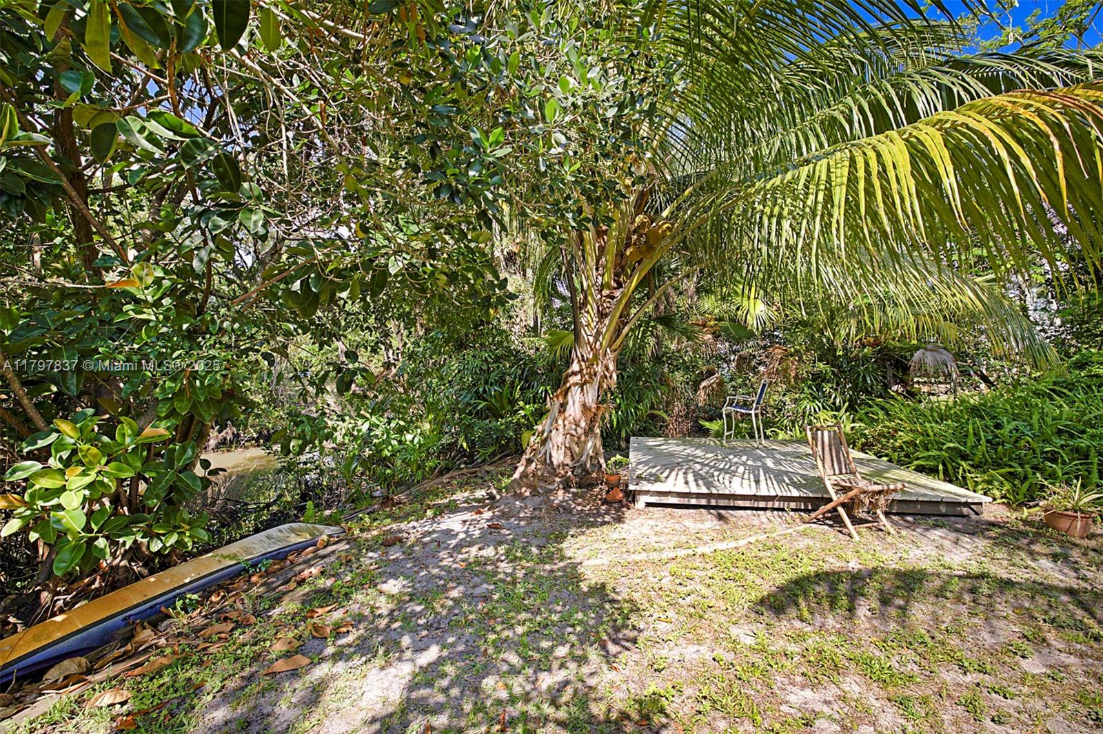 602 S Caloosahatchee Ave Jupiter, FL 33458