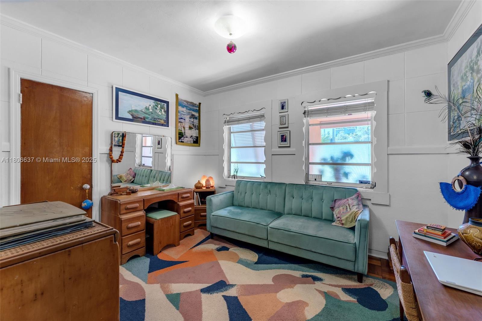 1895 SW 25th St Miami, FL 33133