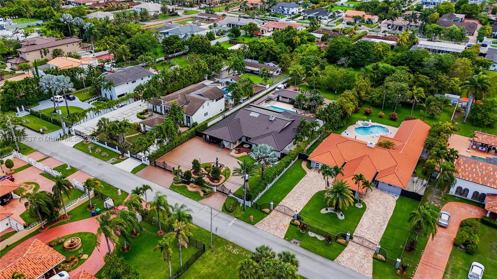 2840 SW 128th Ave Miami, FL 33175