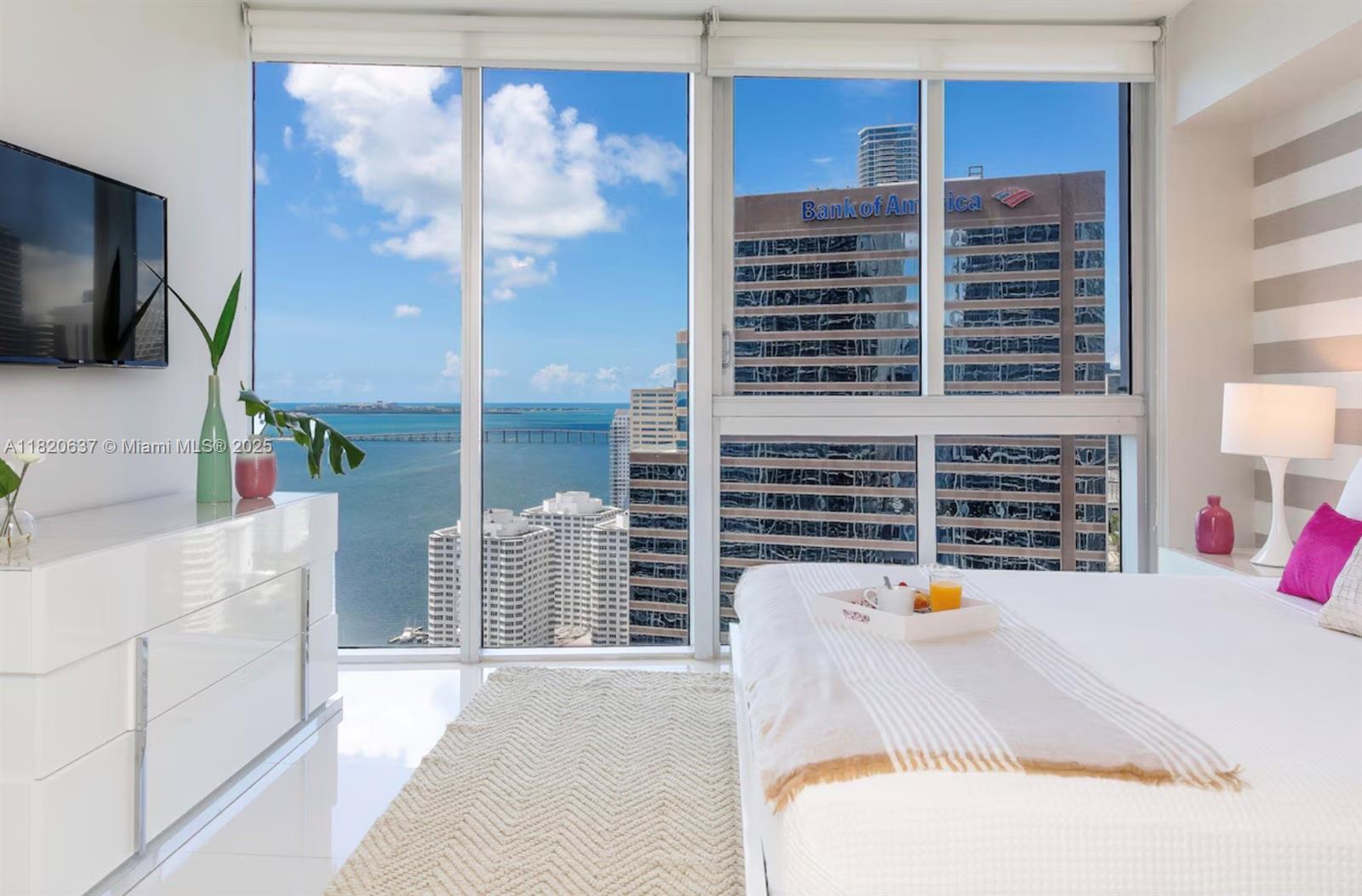image Icon Brickell Condo No 35
