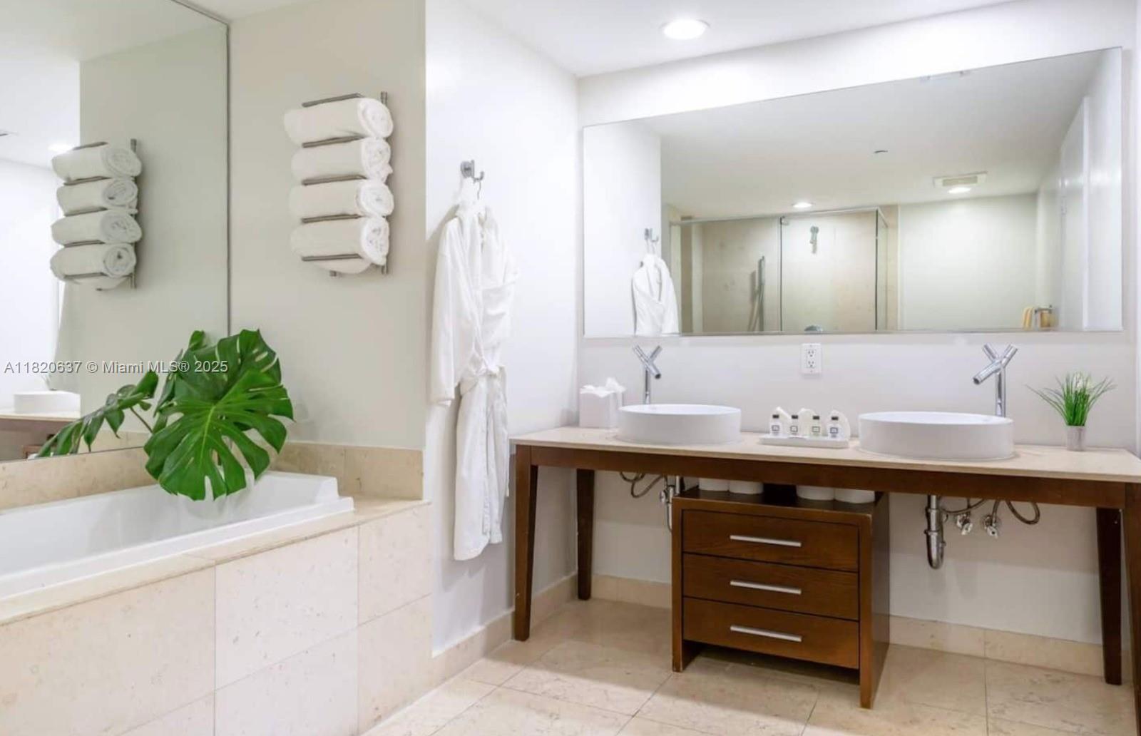 image Icon Brickell Condo No 38