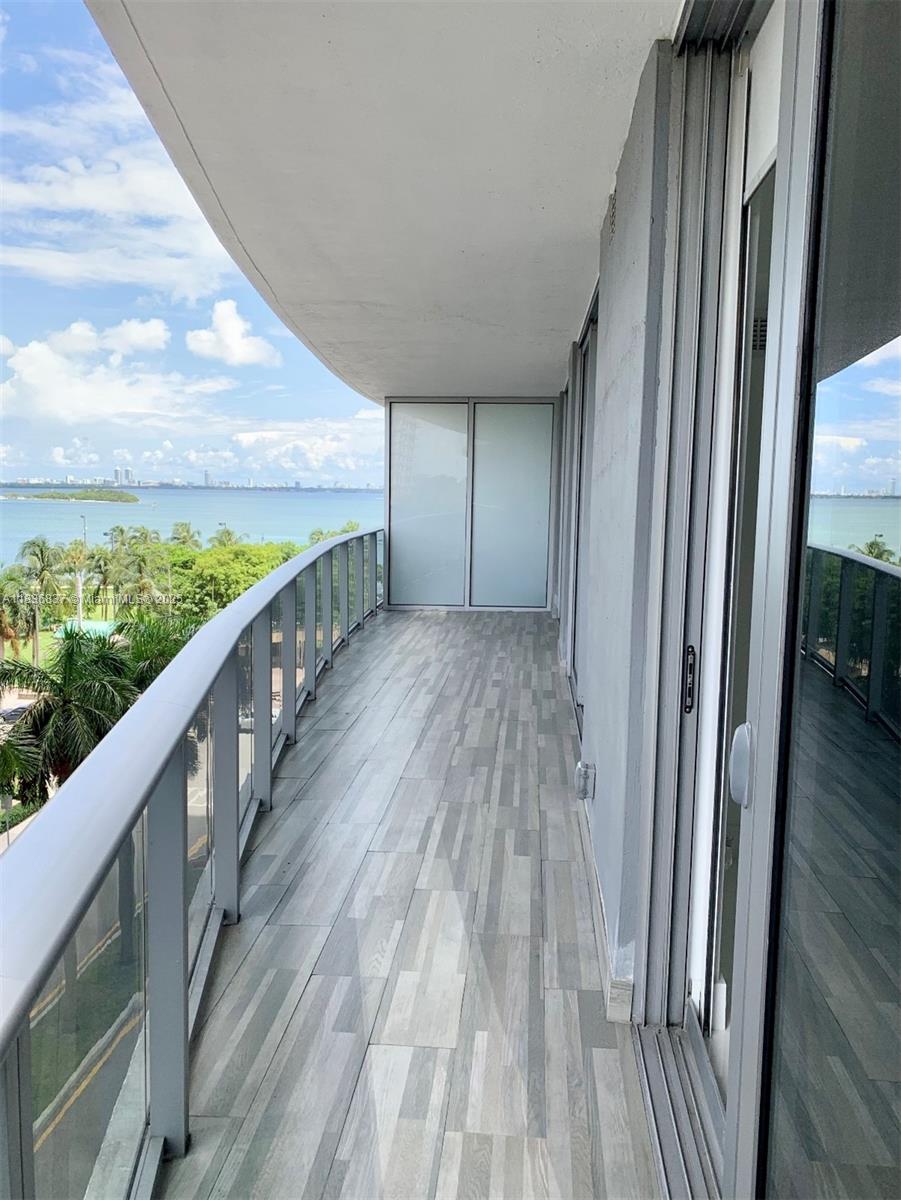 image Aria On The Bay1