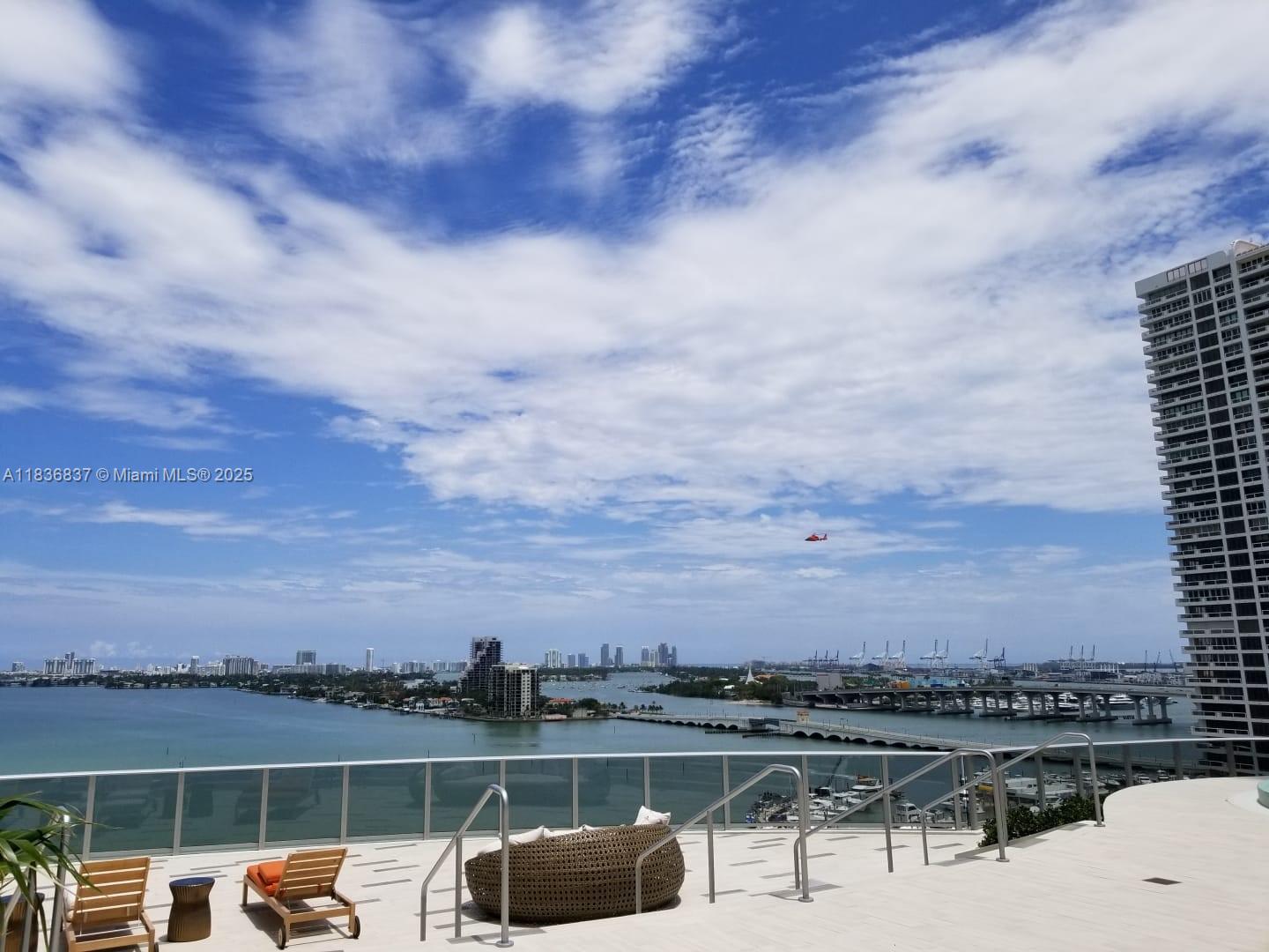 image Aria On The Bay31