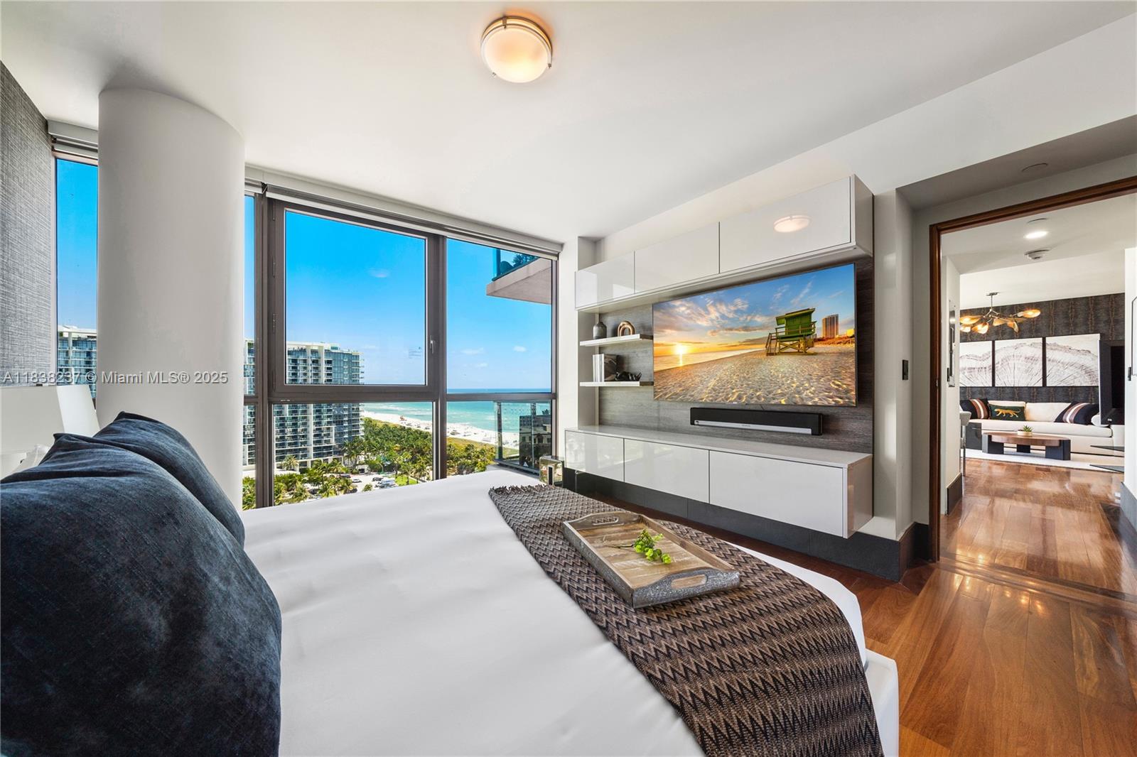 image The Setai Residences9